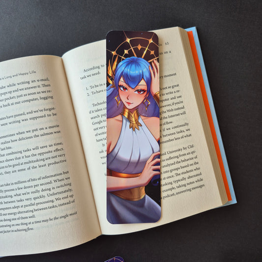 Aurelia - Portrait | Bookmark